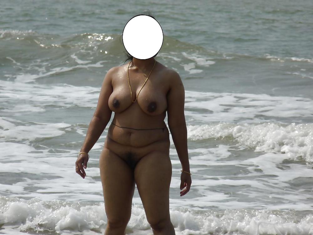 Kamaraj on X: Indian Mature Housewife Getting Nude In Beach Enjoying Sex Self Shots Pics