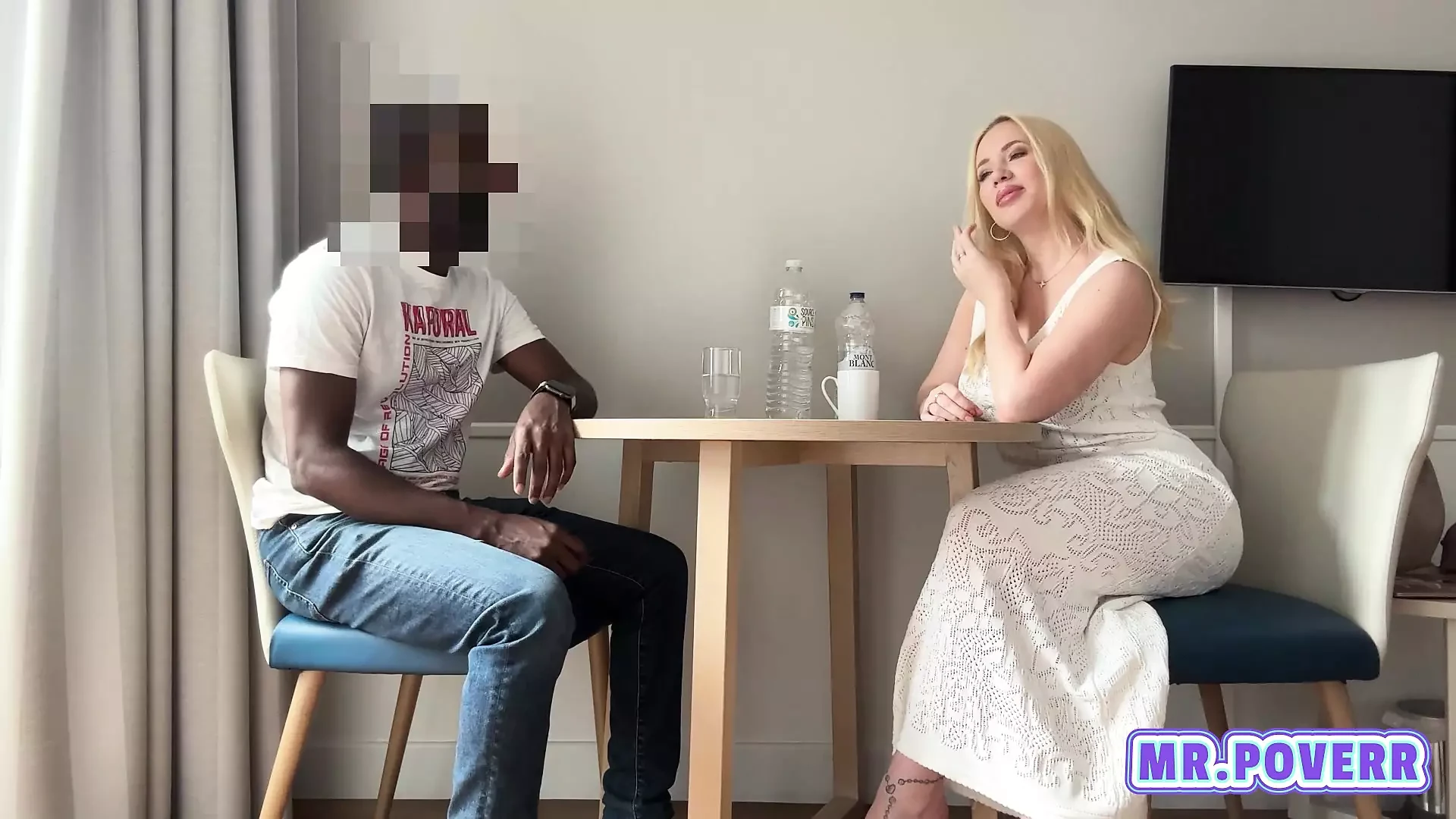 Big Ass Tinder Girl Getting Fucked by BBC