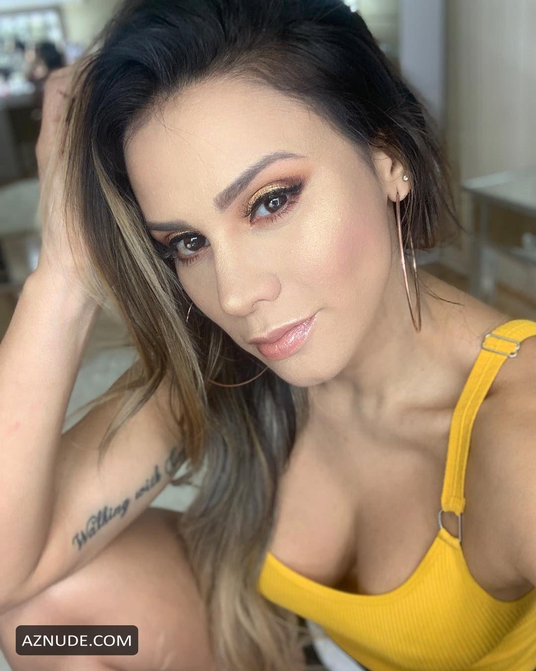 ANDREA ESPADA Nude