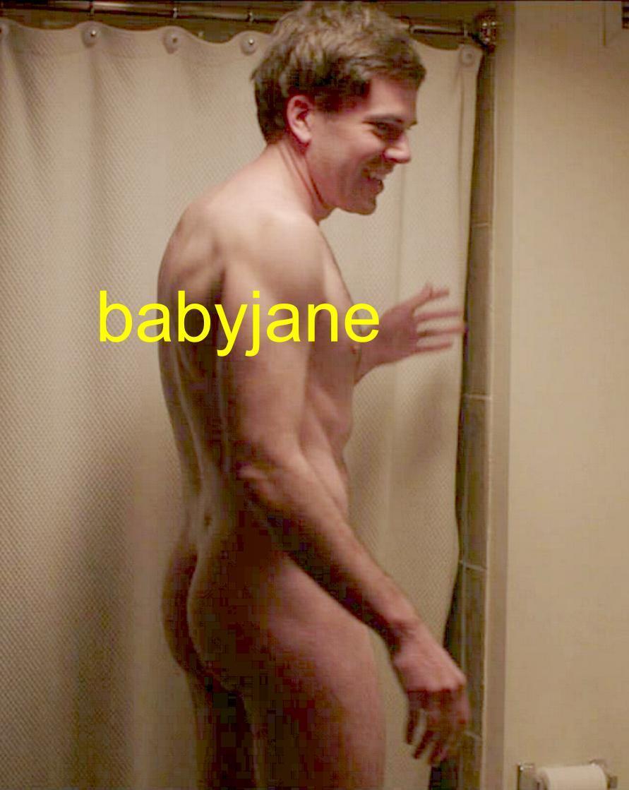 004 ADAM CHRISTIAN CLARK NEWLY SINGLE REAR NUDE SCENE PHOTO