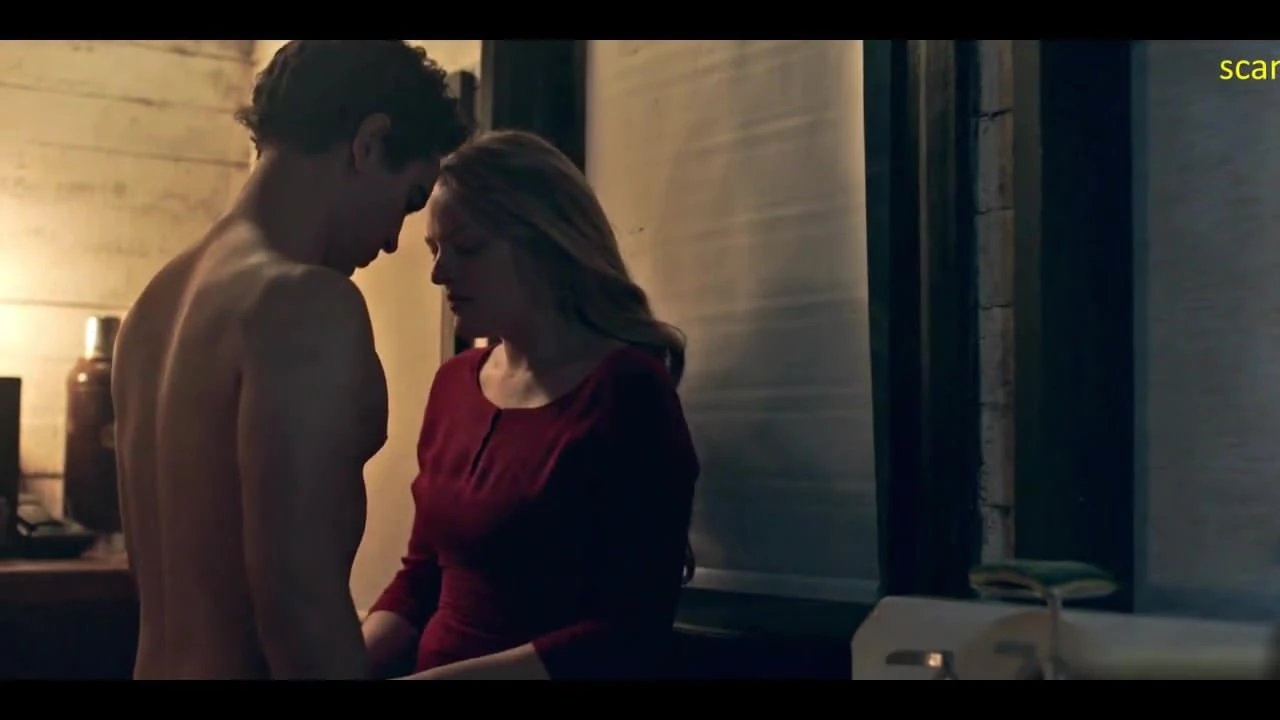 Elisabeth Moss Sex in the Handmaids Tale Scandalplanet Com: Blonde Blonde Porn