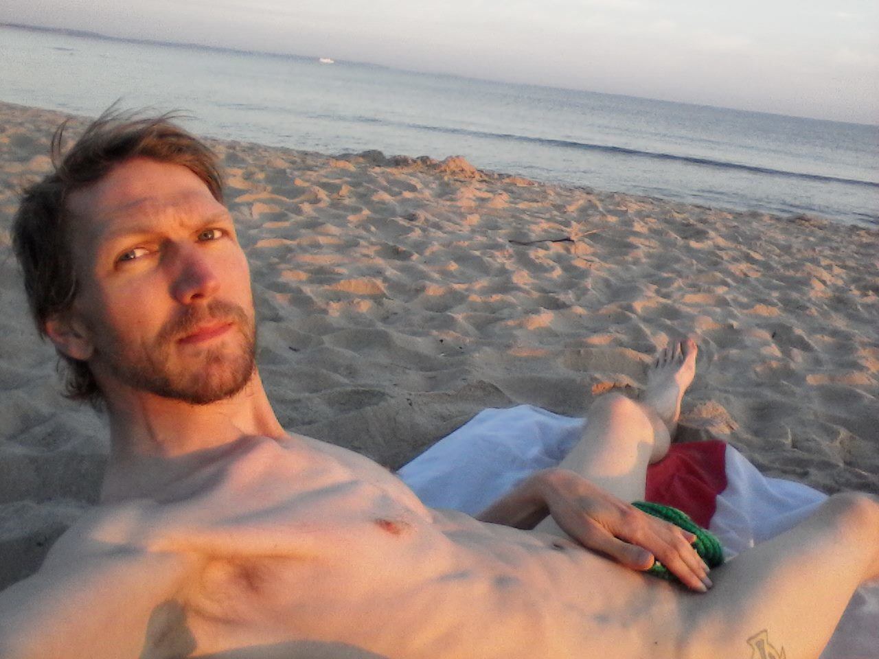 Dziwaczne Odkrycia: Getting My WillyOuton the Nudist Beachat Lubiewo Midzyzdroje