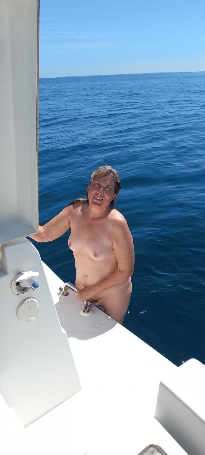 Sailing Naked Stephanie