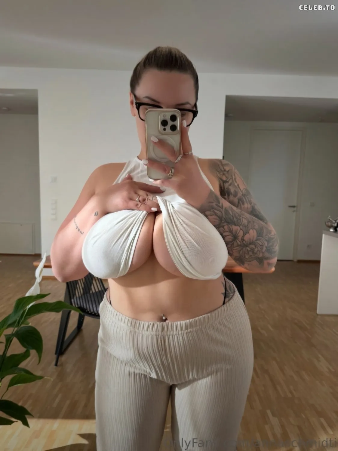Anna schmidt of leaks