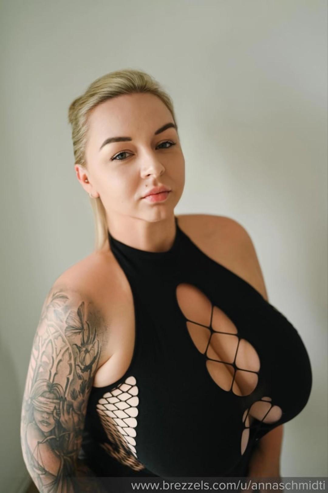 Anna Schmidt Nude Leaked Onlyfans Free Online