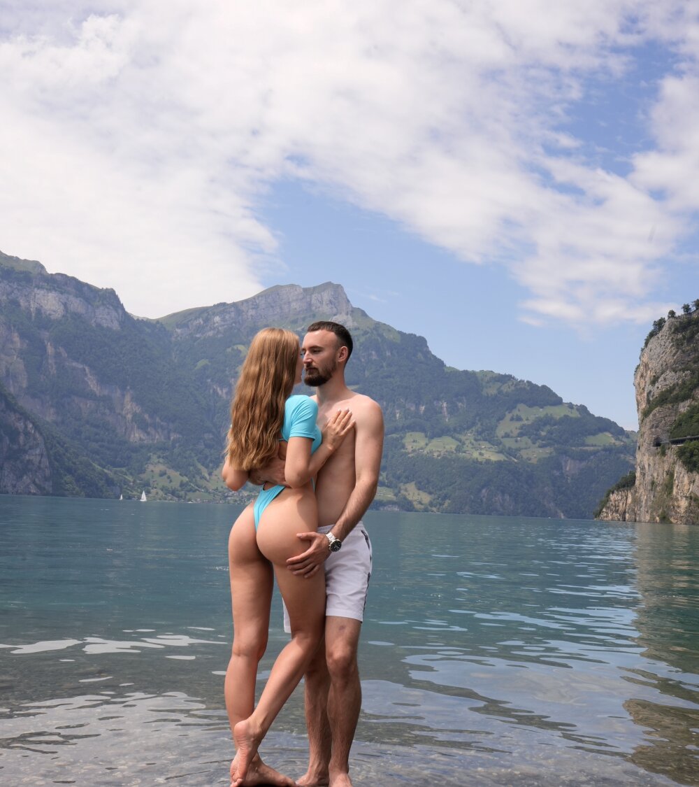 Big Ass Wide Hips Porn Pics XXX Photos
