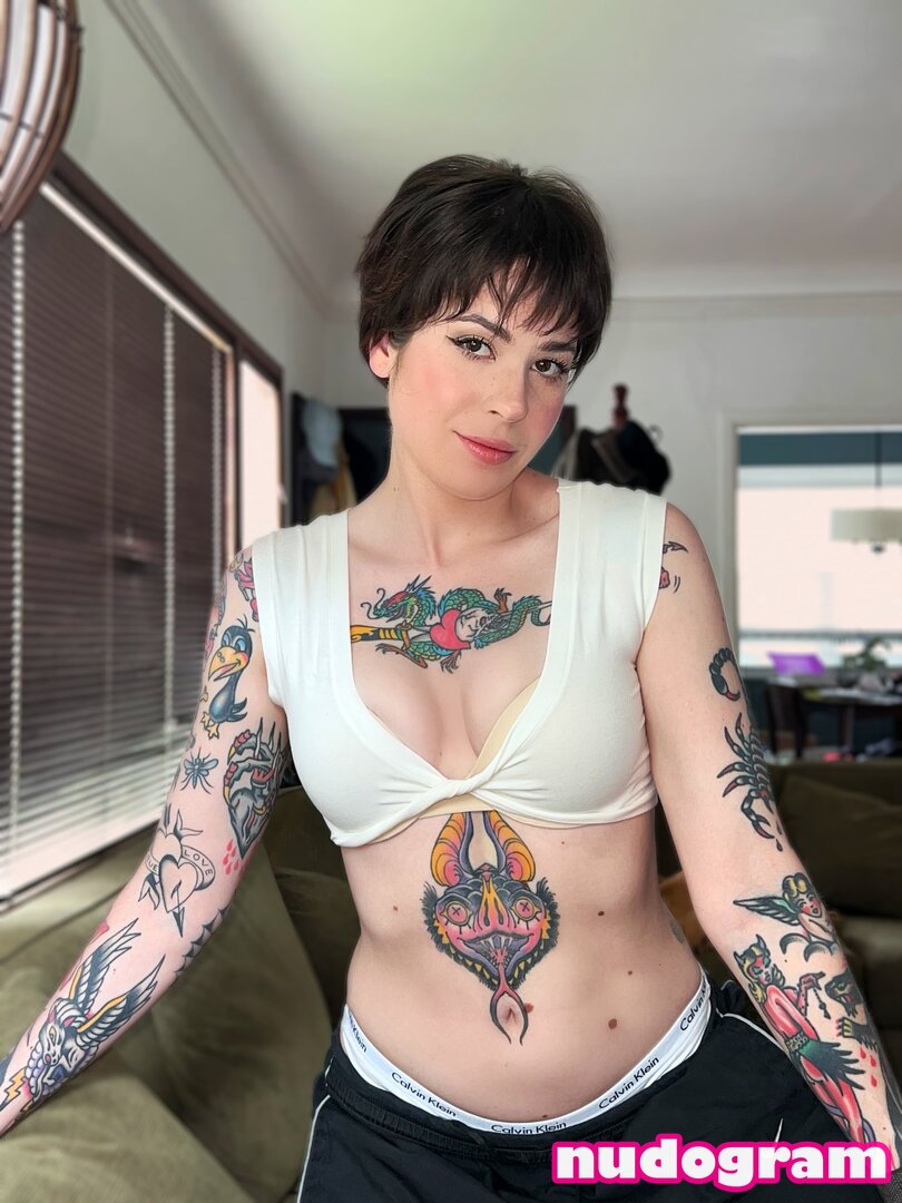 Anisa Jomha AnisaJomha AnisaTheGreasy Annie Jay anniejay Nude Leaks OnlyFans