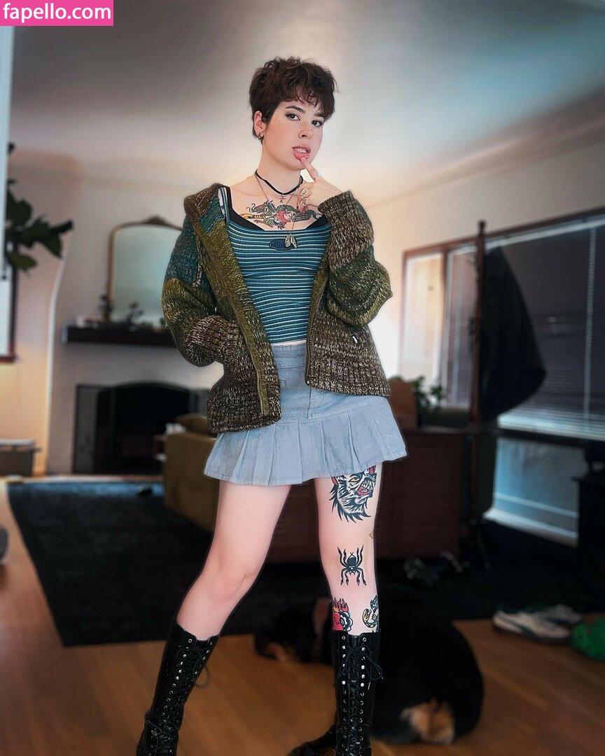 Anisa Jomha AnisaJomha AnisaTheGreasy Nude Leaked OnlyFans