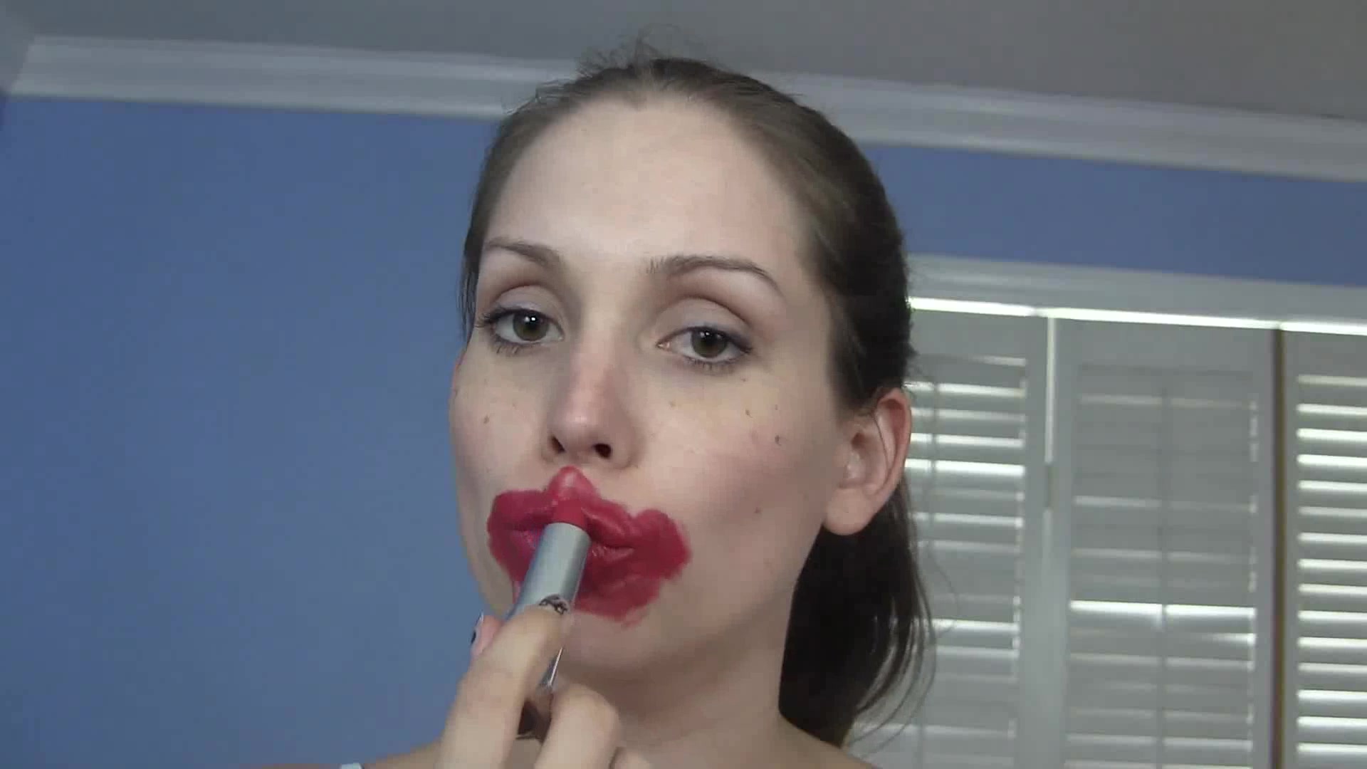 Messy Lipstick Footjob BlowjobbrSeptember 7 2012