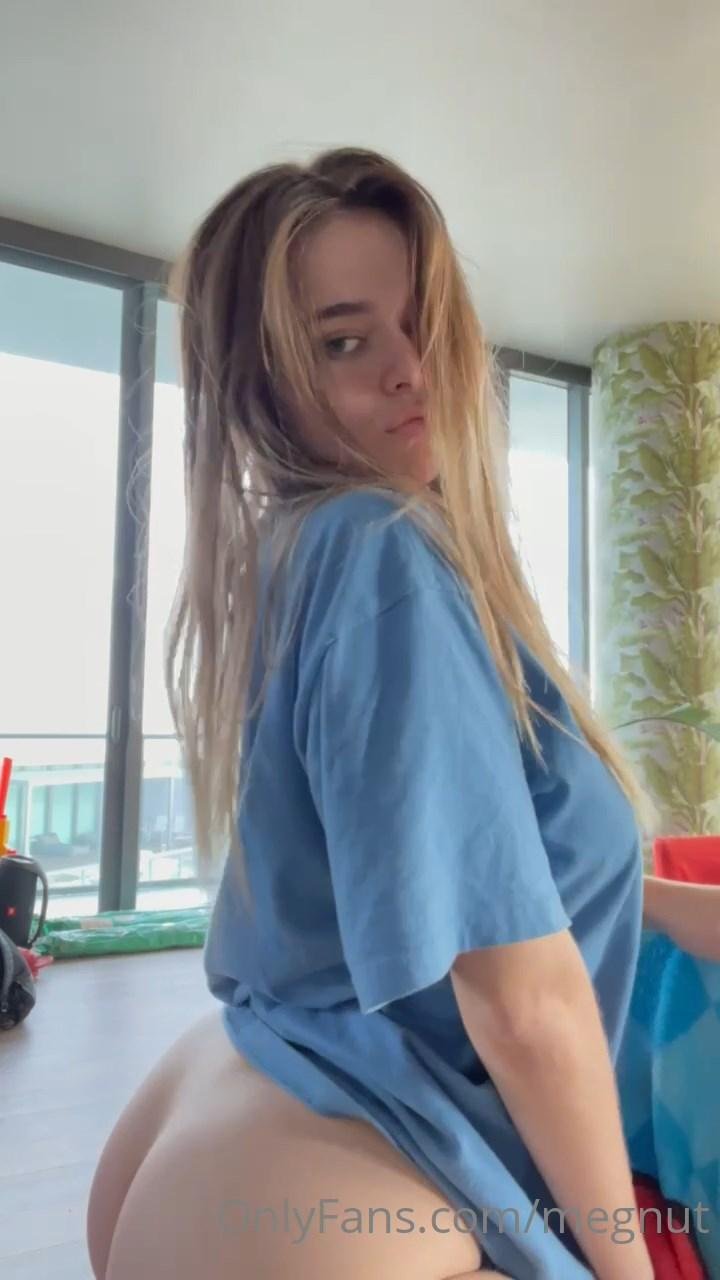Megnutt02 Nude Ass