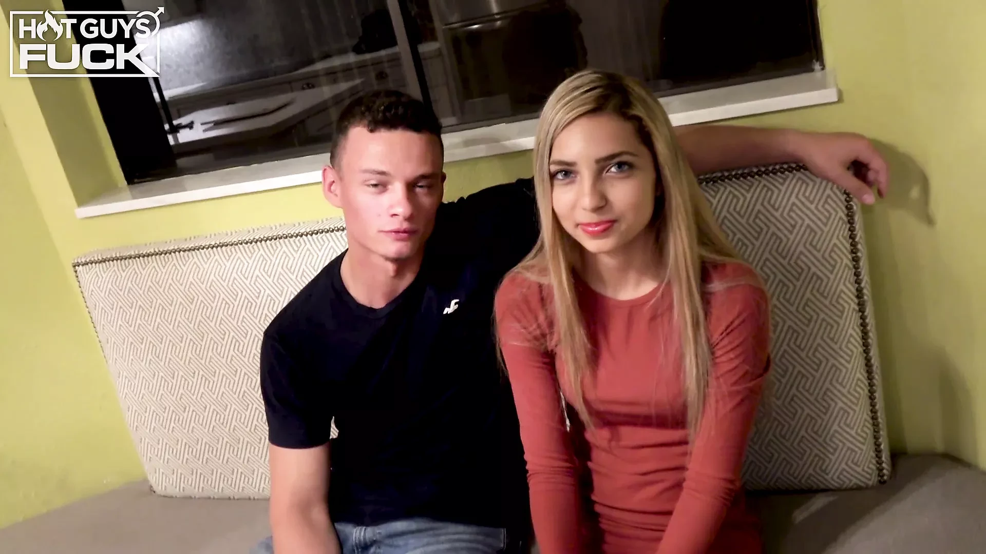 18 Yo Teens Have Awkward Sex for the First Time: Teen Porn by Hot Guys Fuck