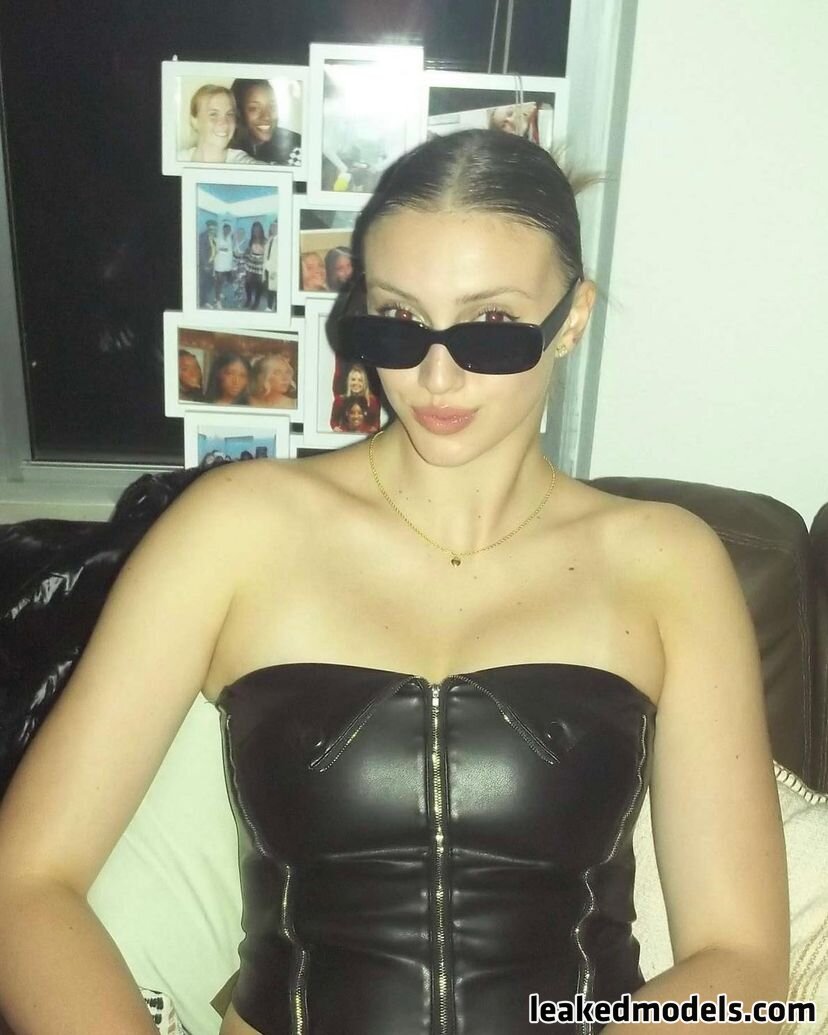 Anna Smrek annasmrekk annasmrek Nude Leaks OnlyFans