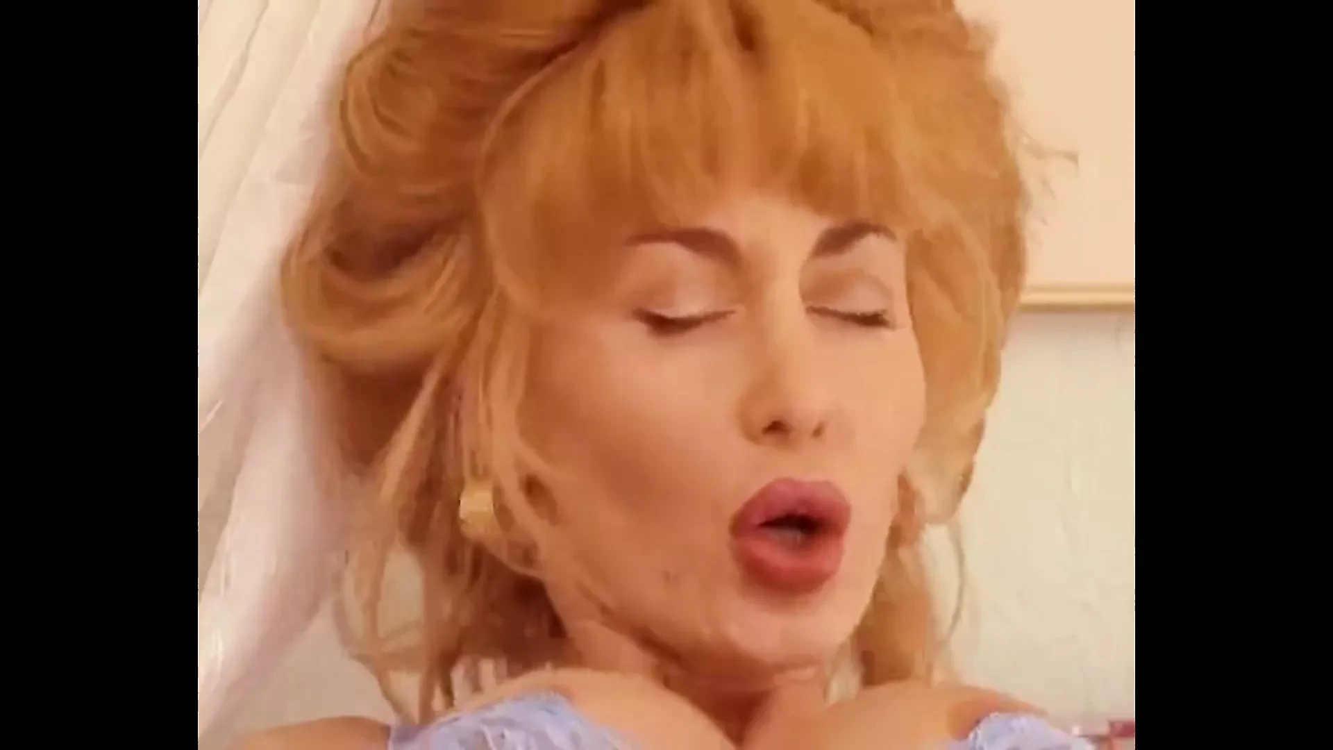 Dolly Buster Ass Fuck: Big Tits Big Tits Porn