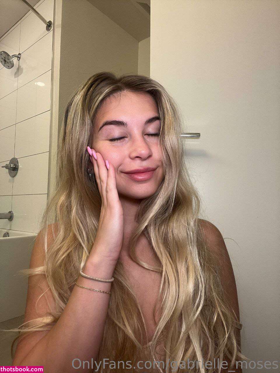 Gabrielle Moses Nude OnlyFans Photos 14