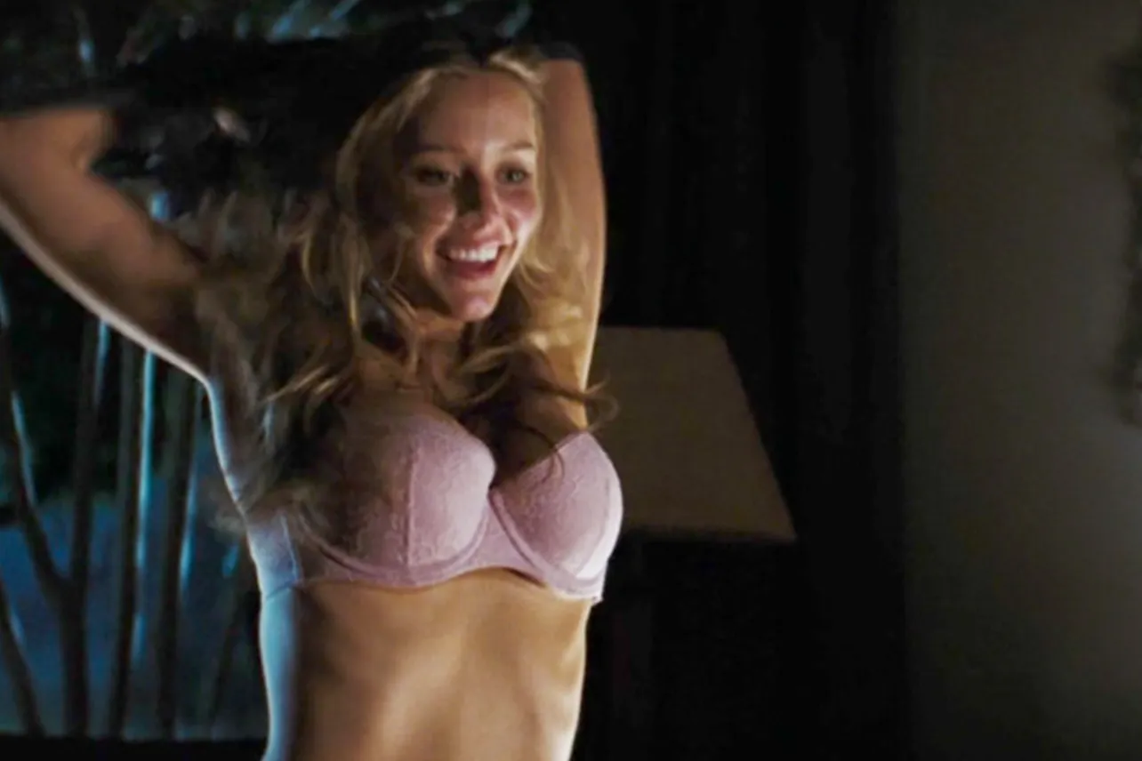 Horny for Horror: The Naughtiest Sex Scenes in Scary Movies