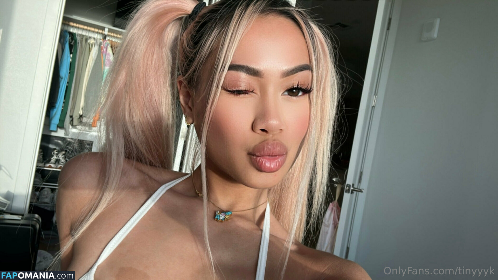 DBGOD anyuser sexsensay Nude OnlyFans Leaked