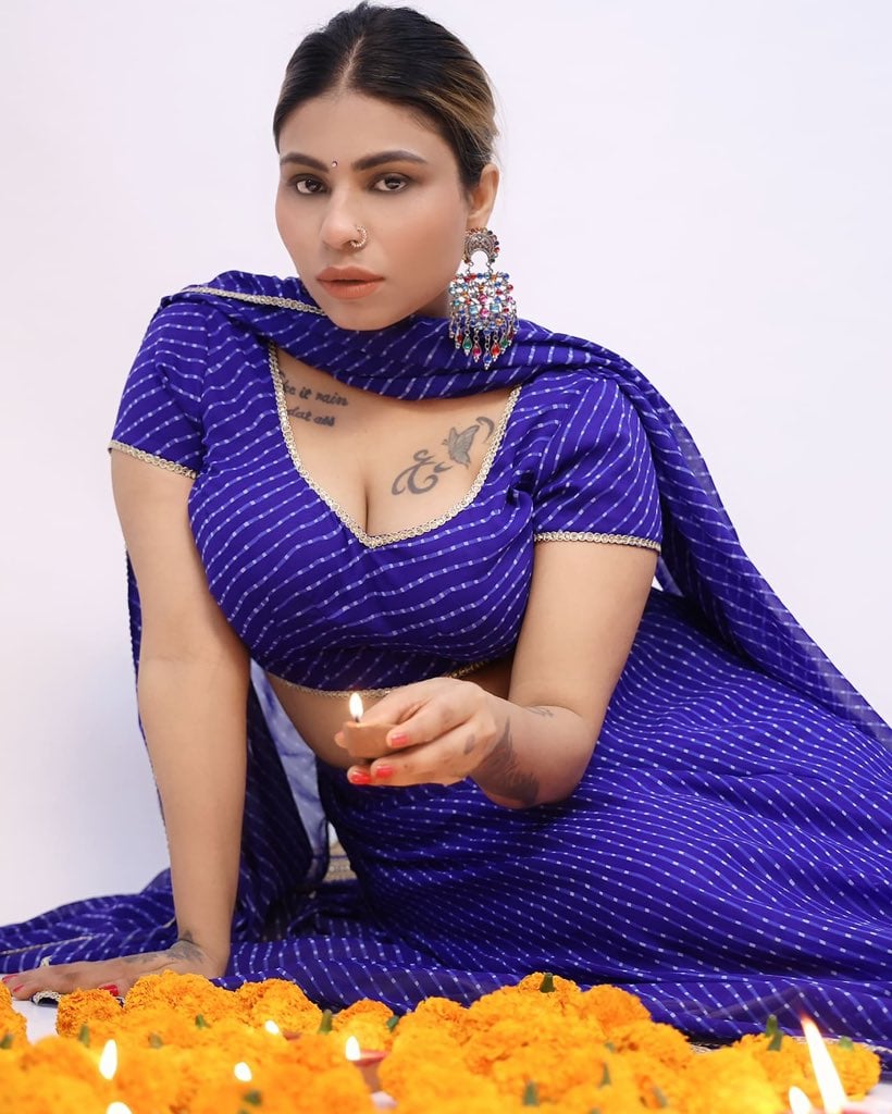 Anam Khan