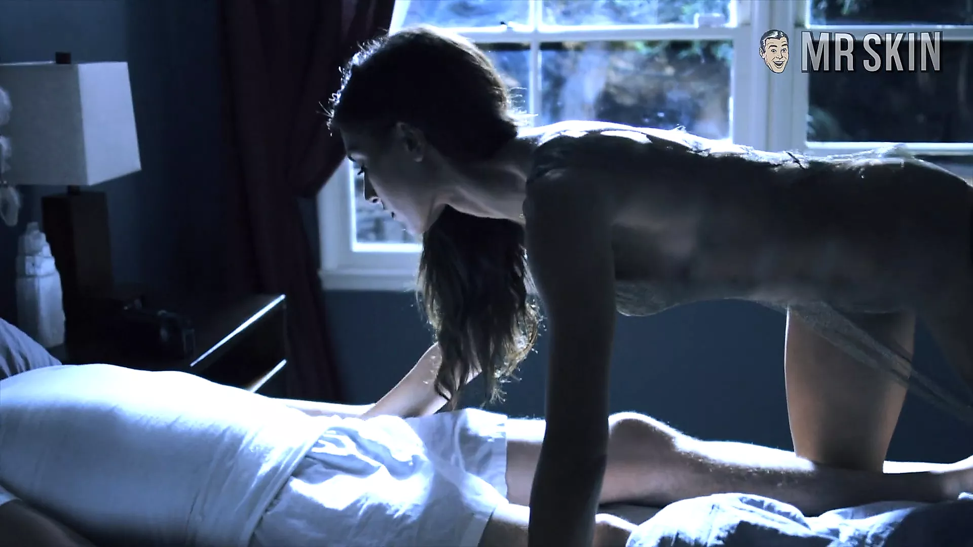 See the Hottest Nikki Howard Sexy Scenes