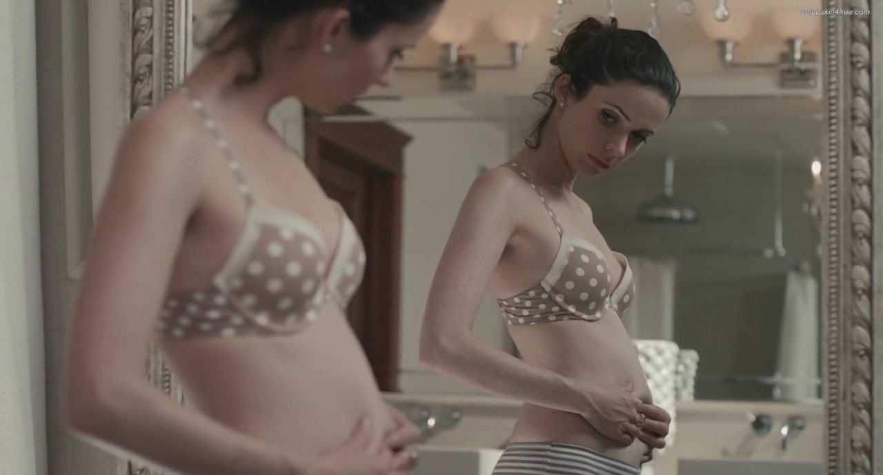 Elizabeth Tulloch Nude Sex