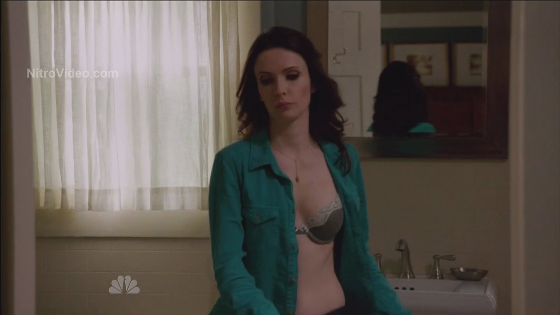 Elizabeth tulloch aznude