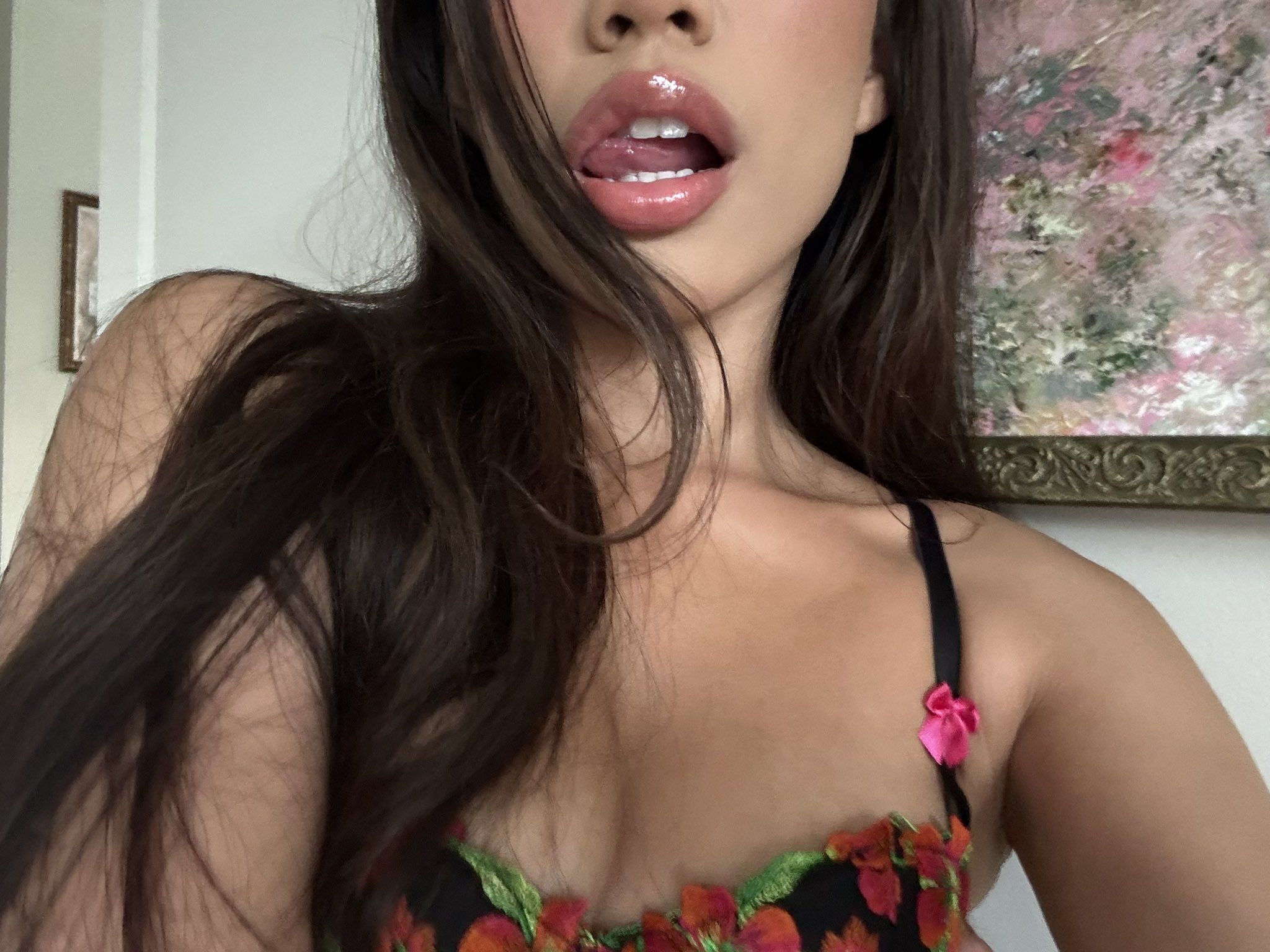 elle : idislikechz X