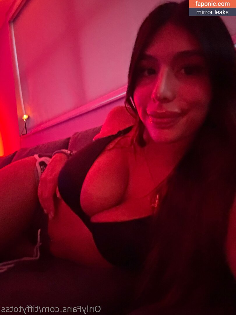 tiffytotss Nude Leaks OnlyFans