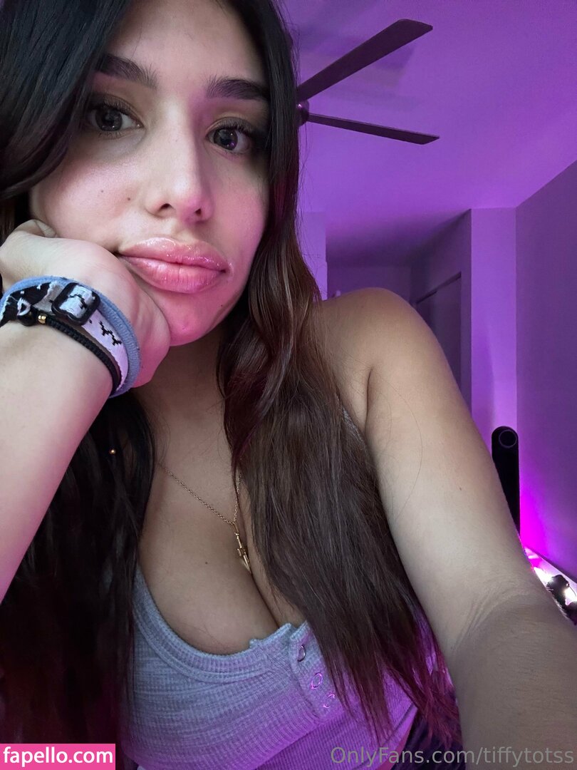 tiffytotss Nude Leaked OnlyFans