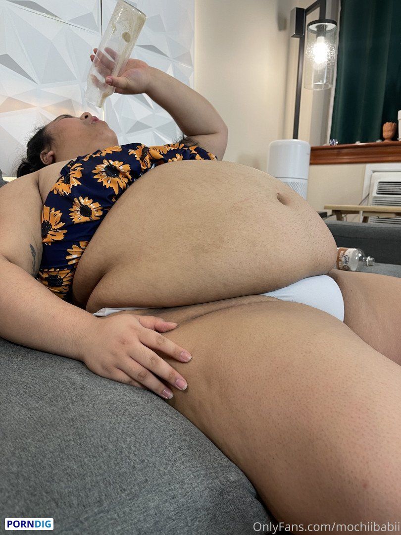 Mochiibabii Nude OnlyFans Leaks