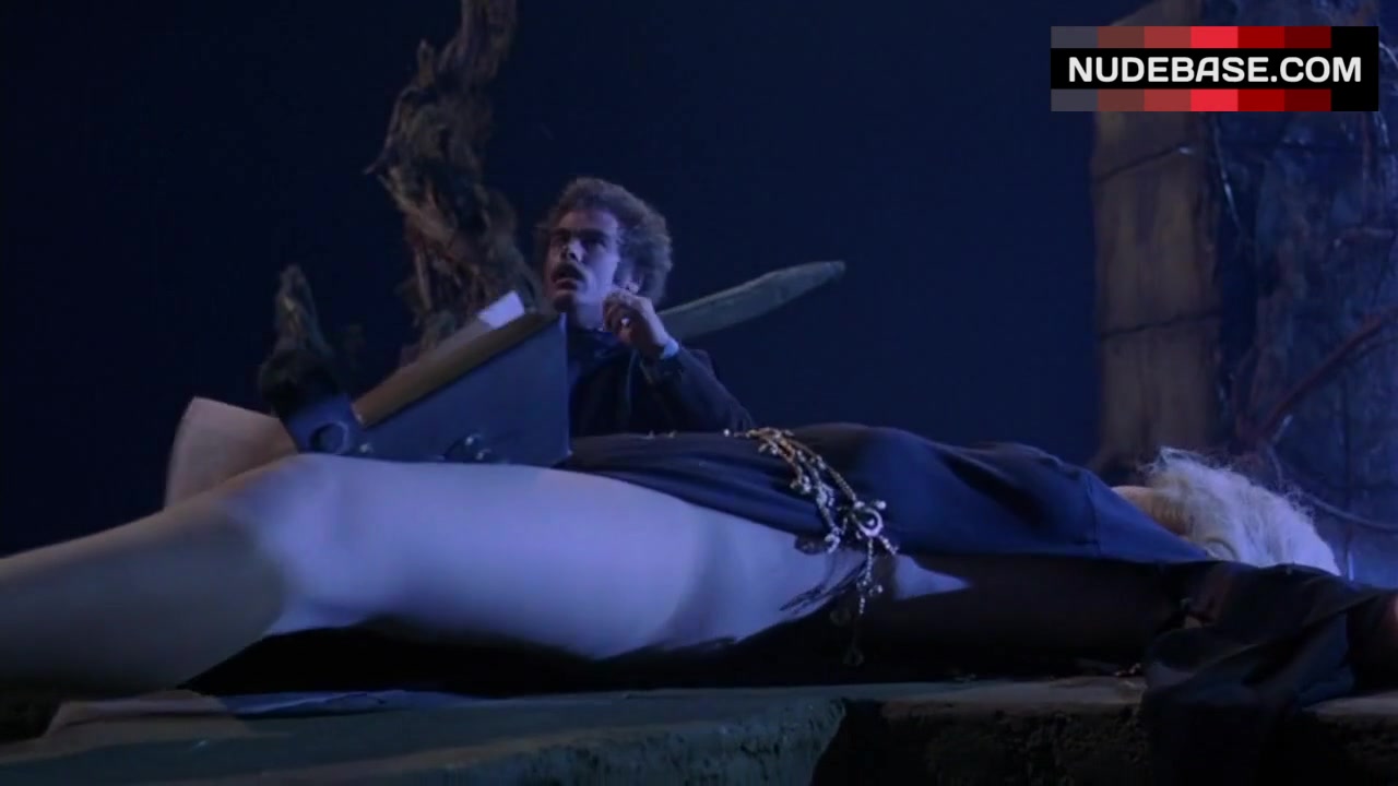 Sandra Dee Hot Scene