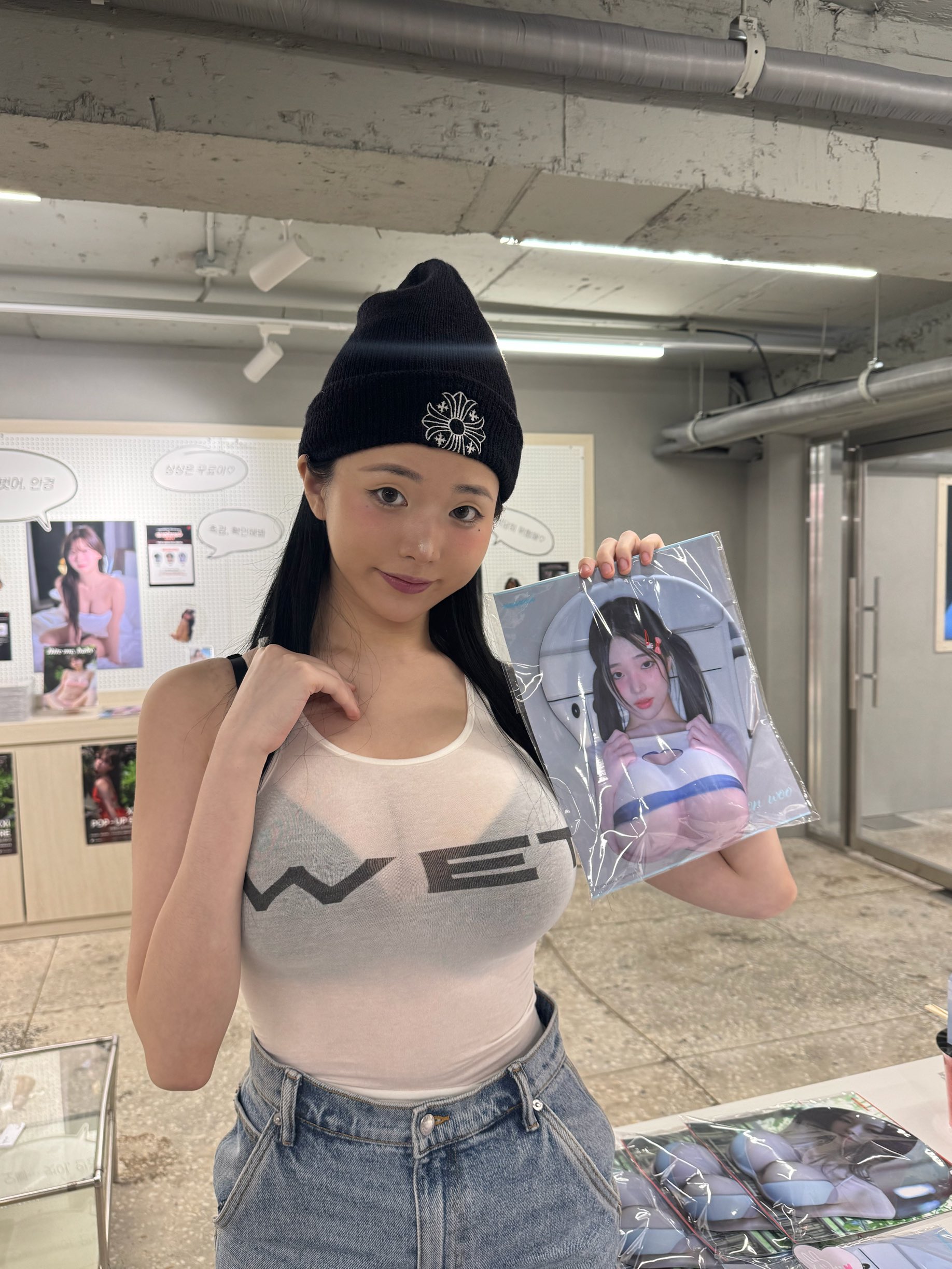 YeonwooLee yonuchaan X