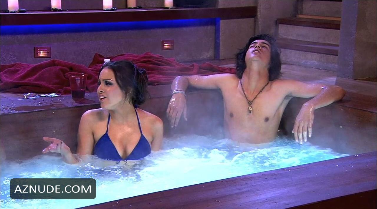 ICARLY NUDE SCENES
