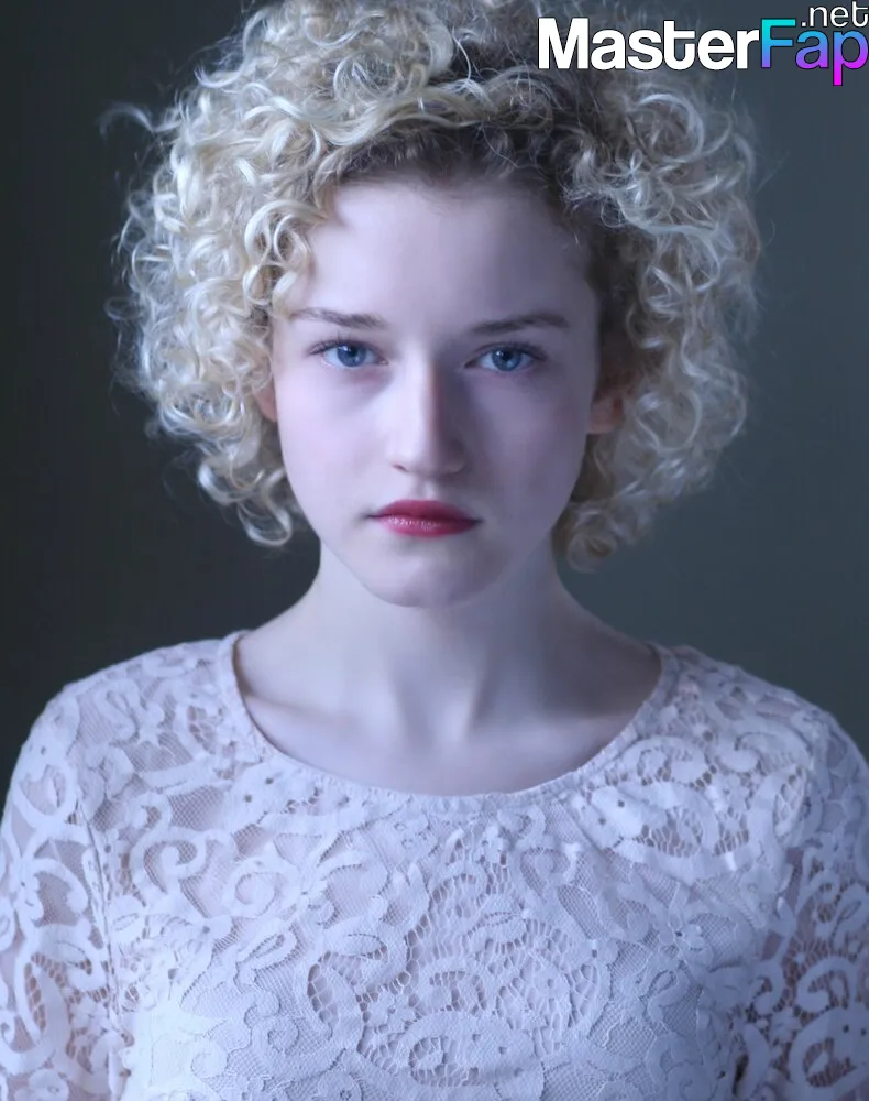 Julia Garner Nude OnlyFans Leak Picture lhDolqCpPq