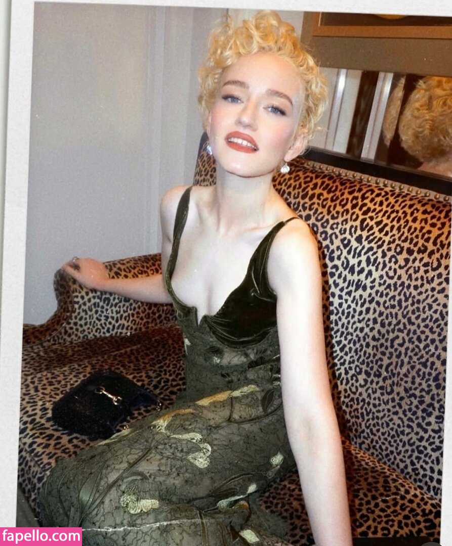 Julia Garner juliagarnerofficial ztyg29 Nude Leaked OnlyFans Photo 130