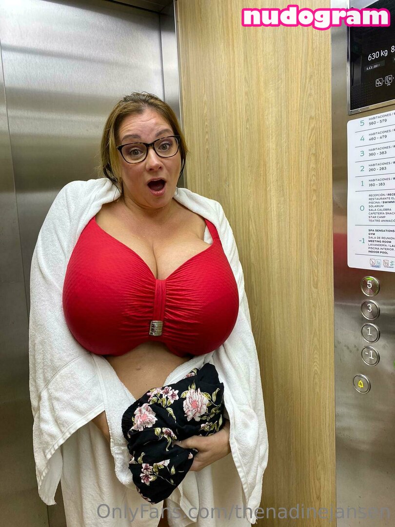 Nadine Jansen nadinejansenofficial thenadinejansen Naakte Gelekte OnlyFans Foto 250