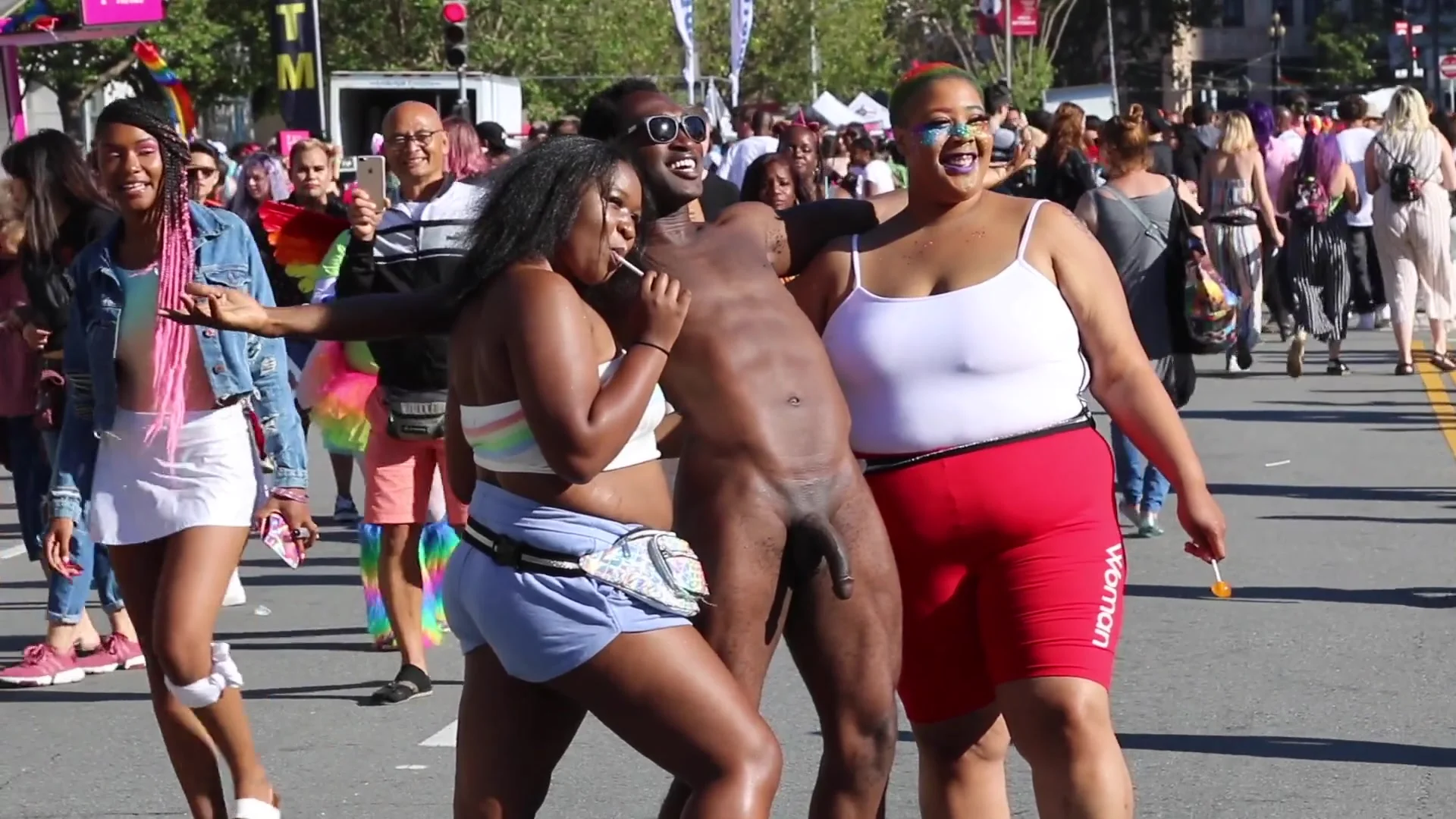 SAN FRANCISCO GAY NAKED PRIDE
