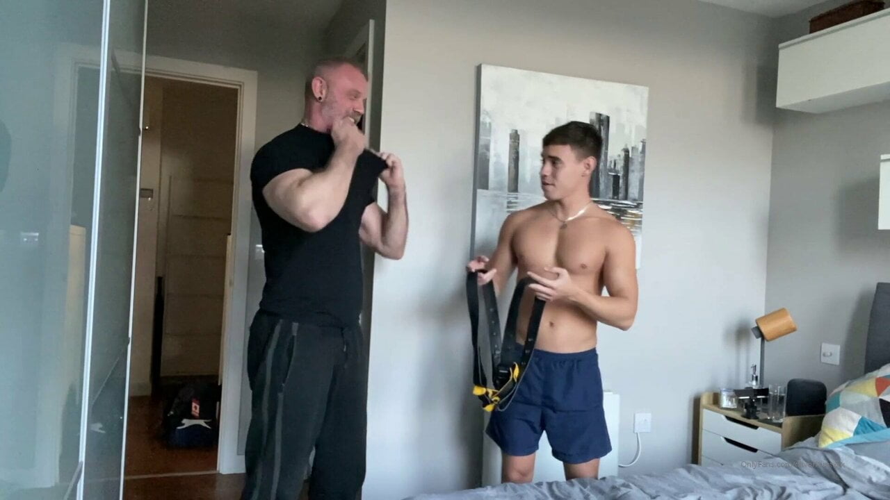 Ollie 2: British Gay Bareback Bareback Porn