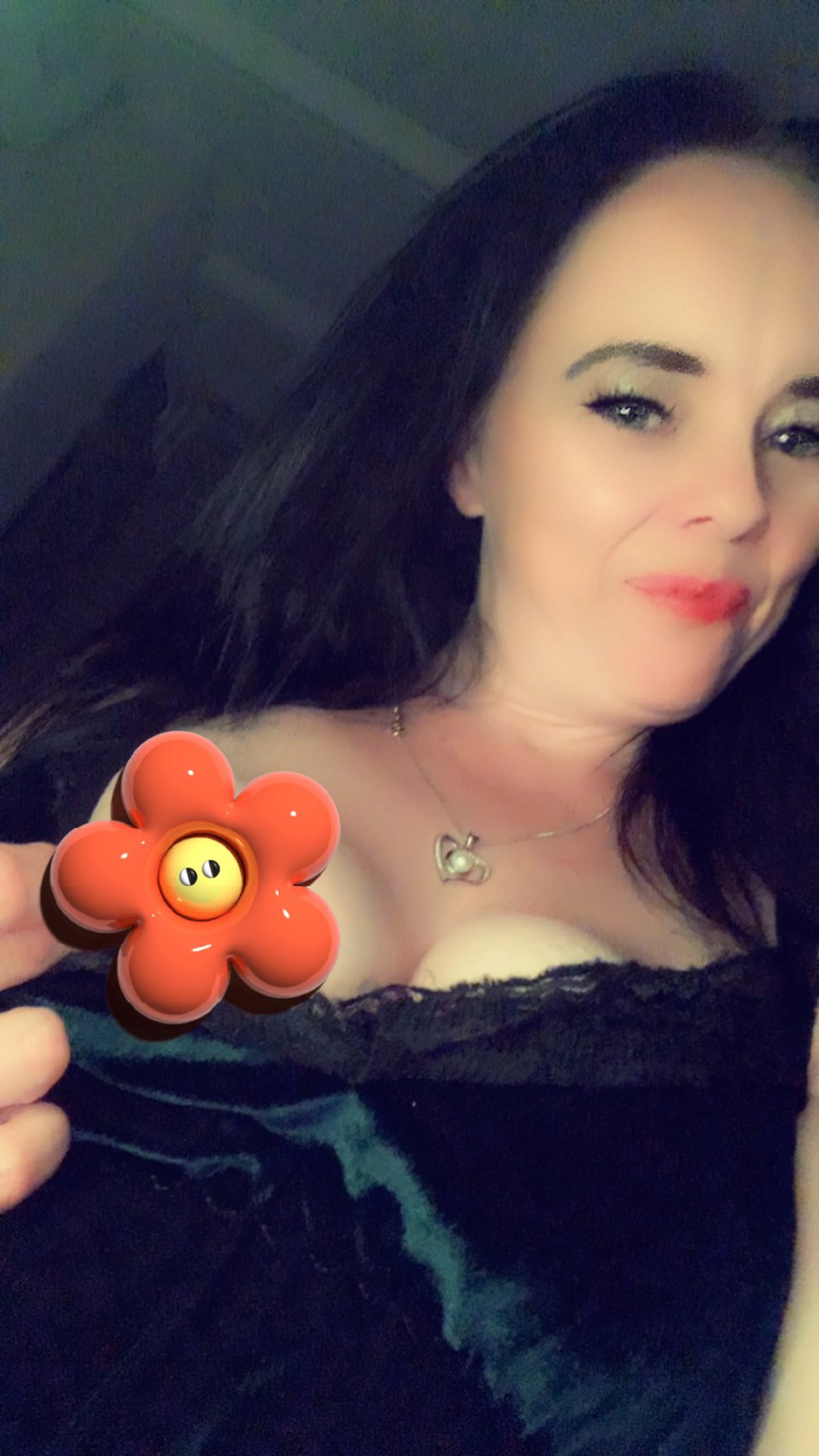 titchgurl realtitchgurl X