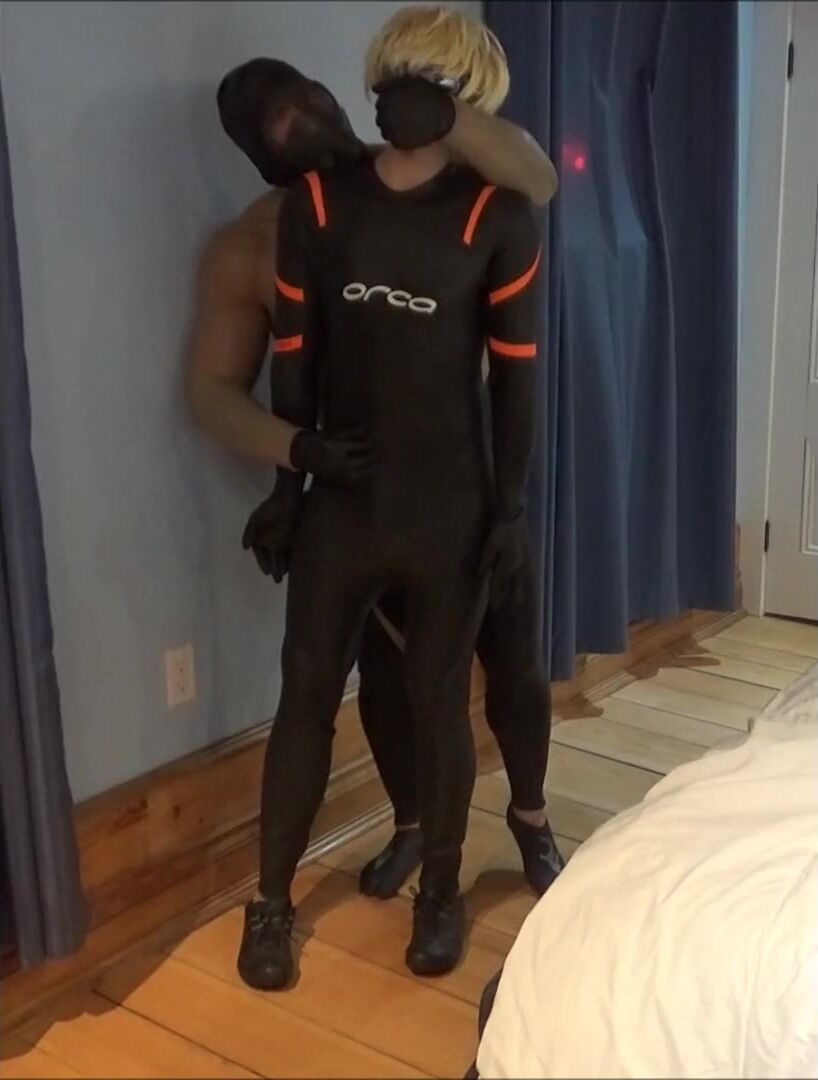 Dummy jock in wetsuit humped by muscled orca watch online