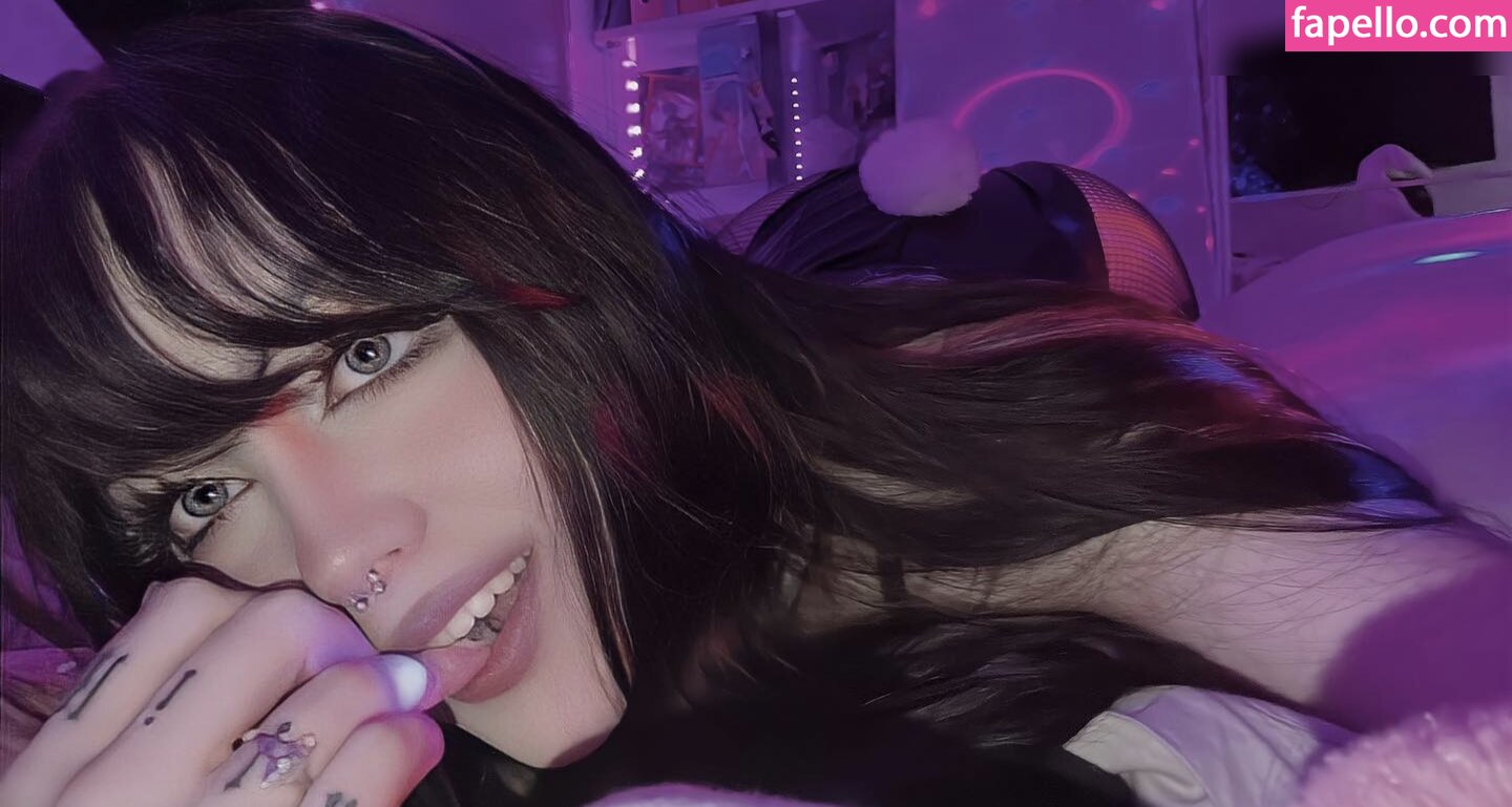 Laurinchhhe Nude Leaked OnlyFans