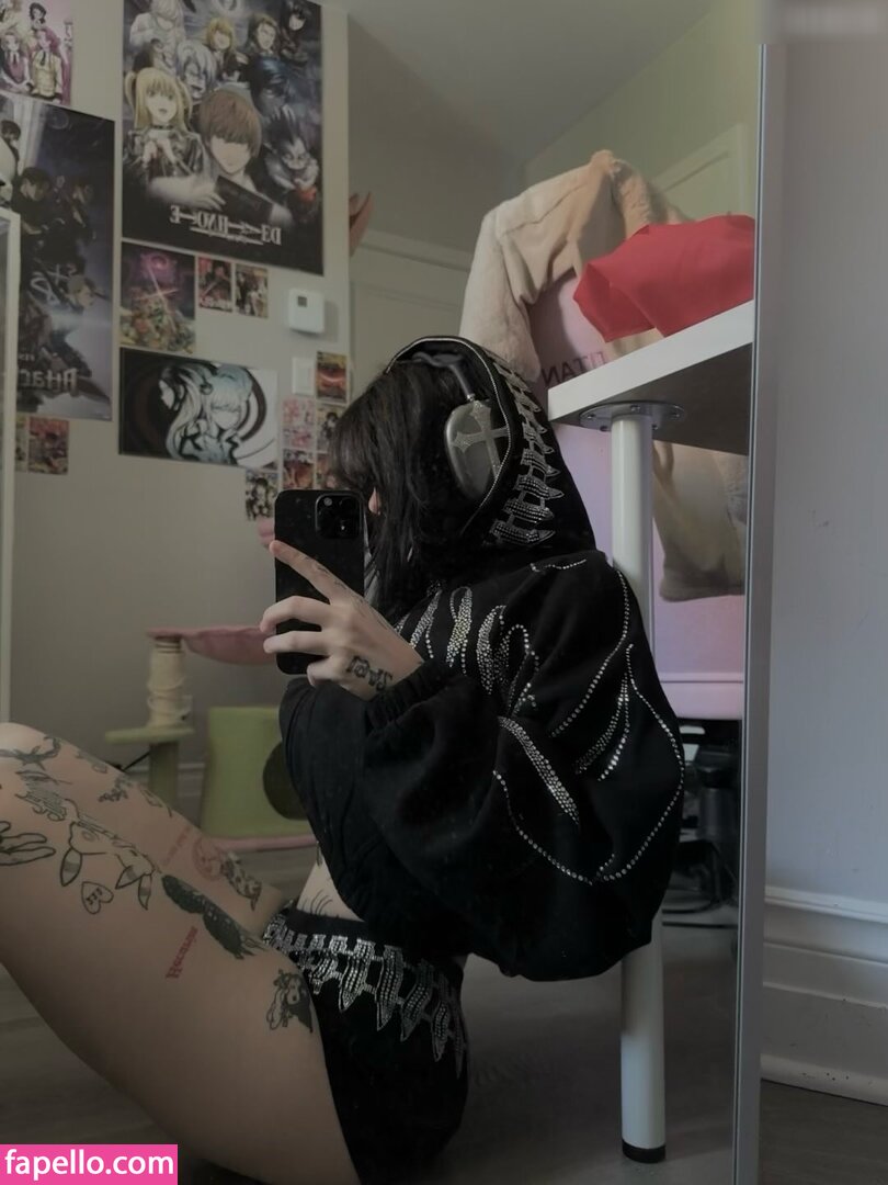 Laurinchhhe Nude Leaks