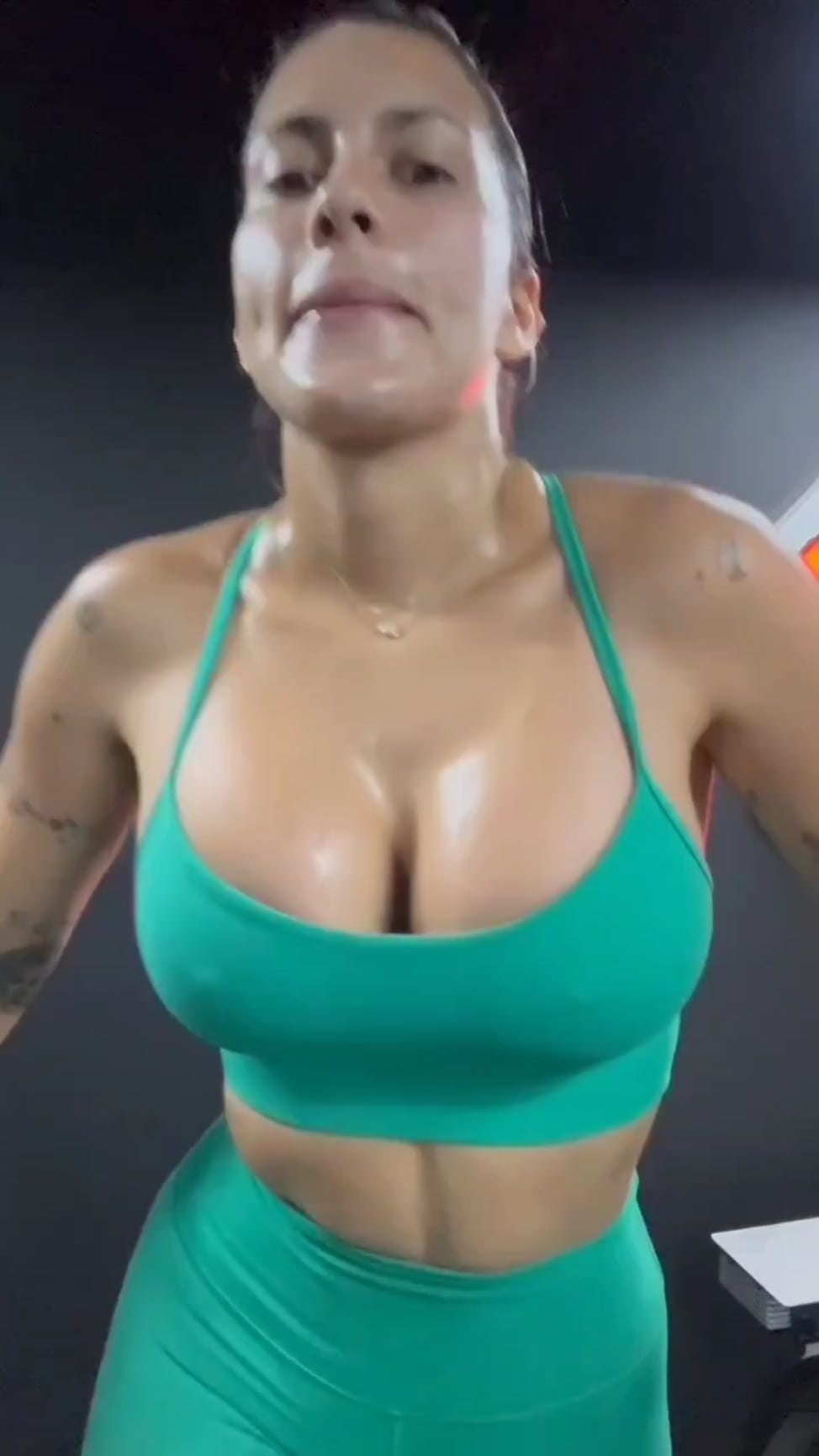 Kenia Gonzalez kemusicr on Insta