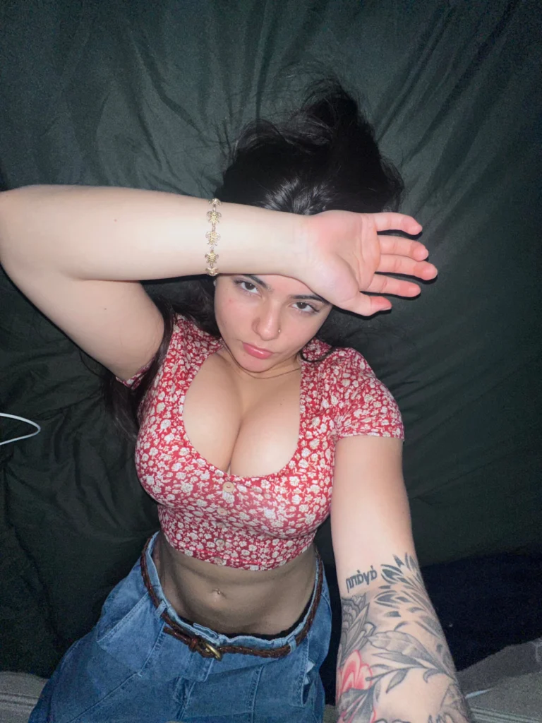 raeleerudolph22 OnlyFans