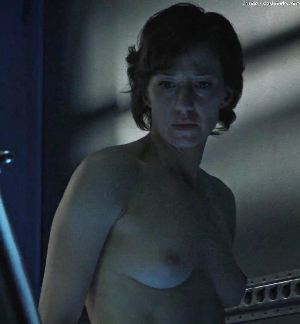 Carrie Coon Nude In The Leftovers