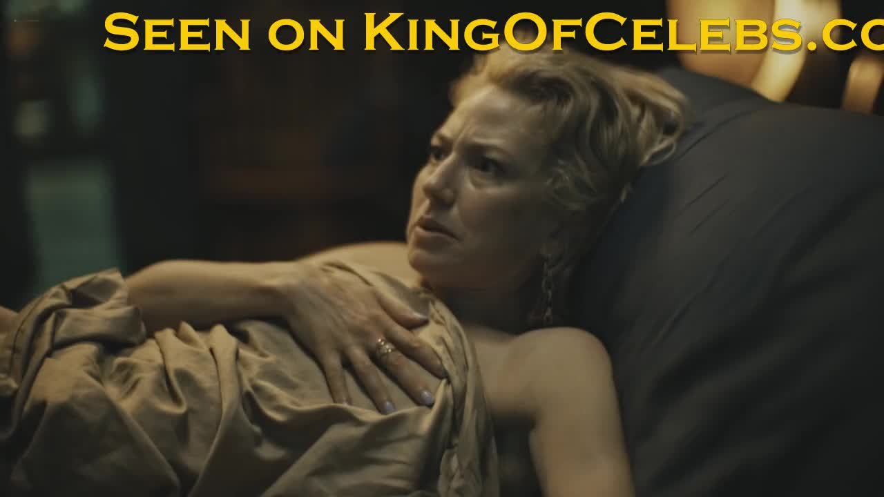 Carrie Coon tits and ass in a sex scene