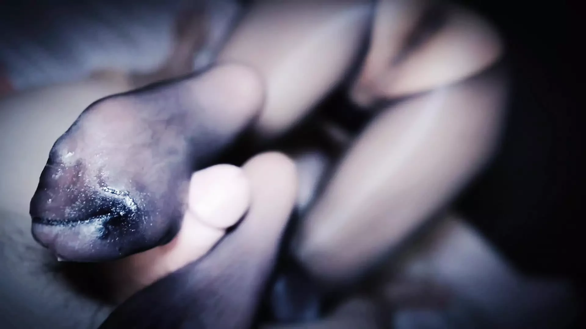 Many Fans Want to See the Soles of My Stockings: Chinese Porn