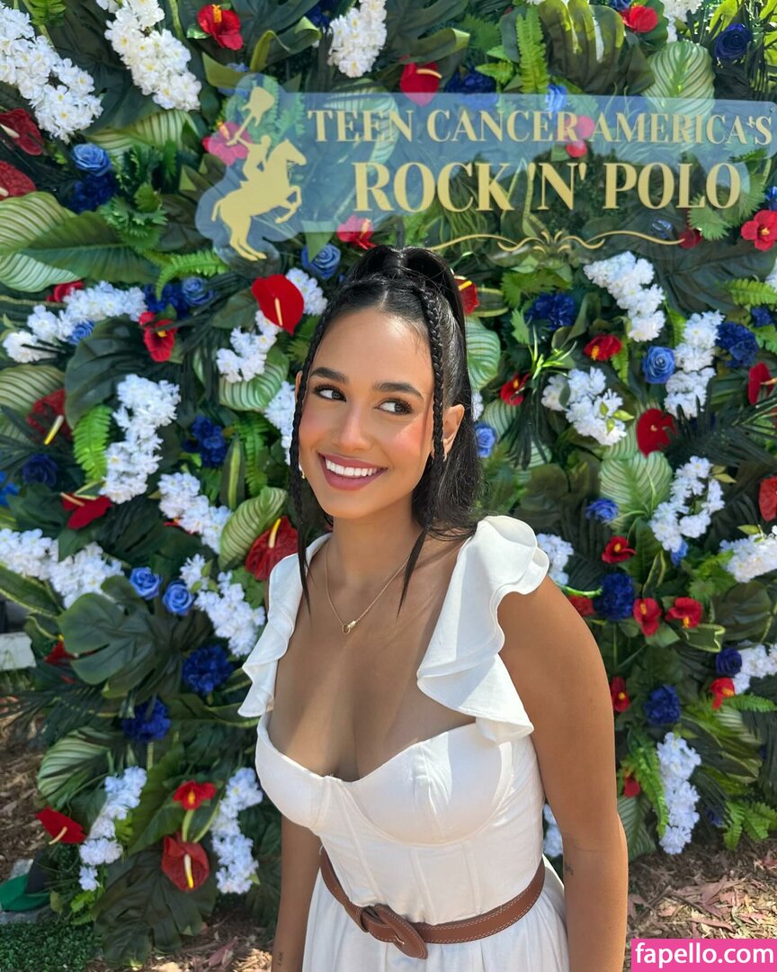 Mayans M.C and PartyFive Dominican Actress Emily Tosta Nude Leaked OnlyFans