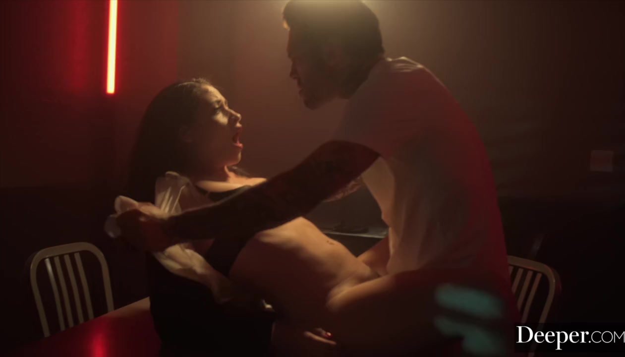 Romantic Sexy Girl Fucked Rough In Missionary