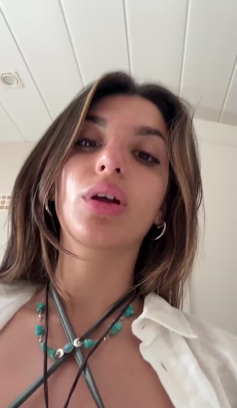 Italian Bombshell Bufalika Leaked Leaks and Porn Video