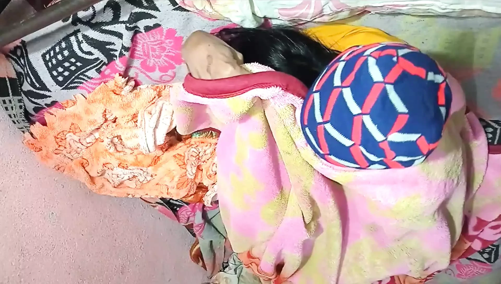 India Cewek Bugil Randi Di Sunday Porn Videos: Full HD 1080p XXX 2025