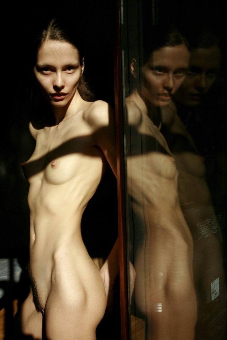 Anorexia naked